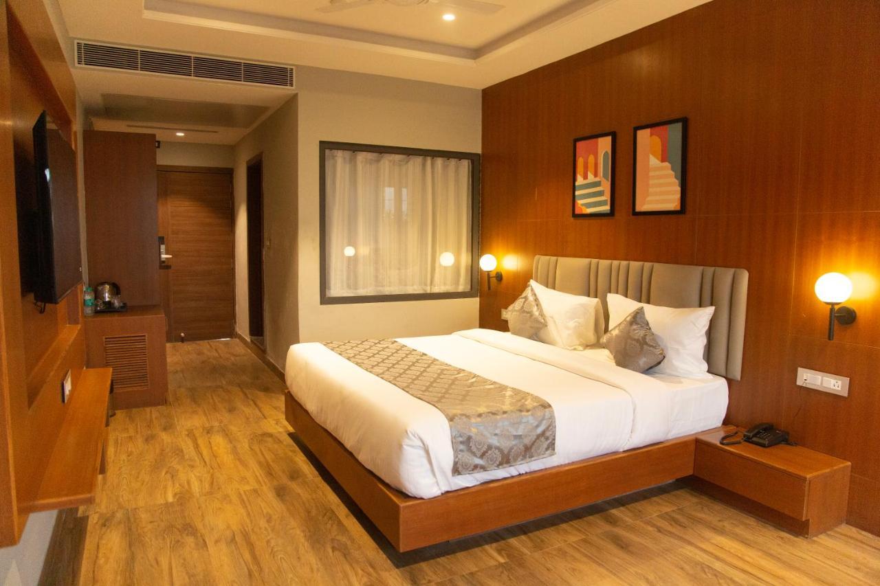 Hotel Westend 烏代浦 外观 照片