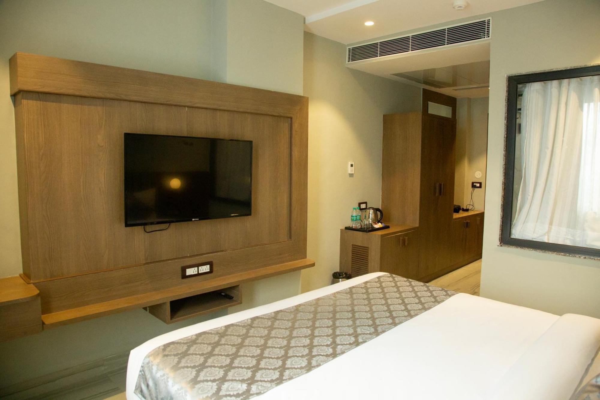 Hotel Westend 烏代浦 外观 照片